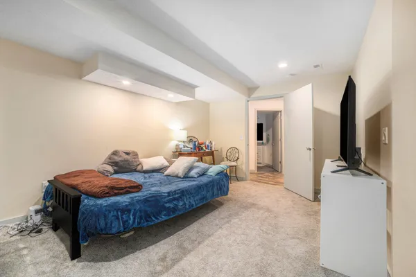 $445,000 | 1875 Wedgefield Court Southeast, Unit 37, Caledonia, MI 49316