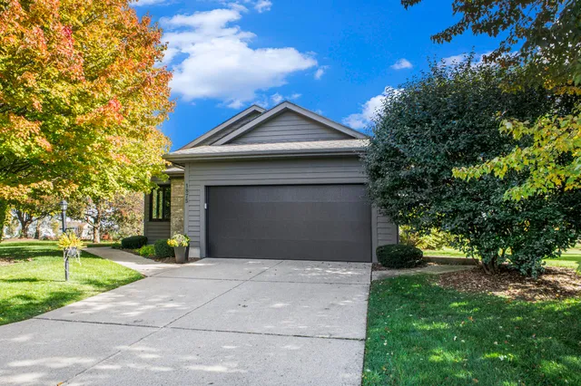 $459,000 | 1875 Wedgefield Court Southeast, Unit 37, Caledonia, MI 49316