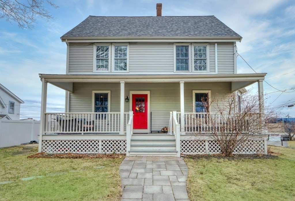 20 Robinwood Road Dedham, MA 02026 - Photo 3 of 28 Gallery Image 3