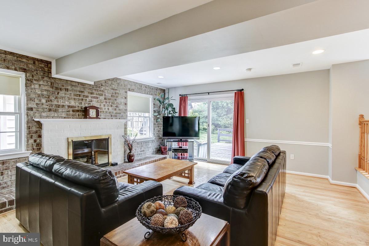1380 Kimblewick Road Potomac, MD 20854 - Photo 14 of 31