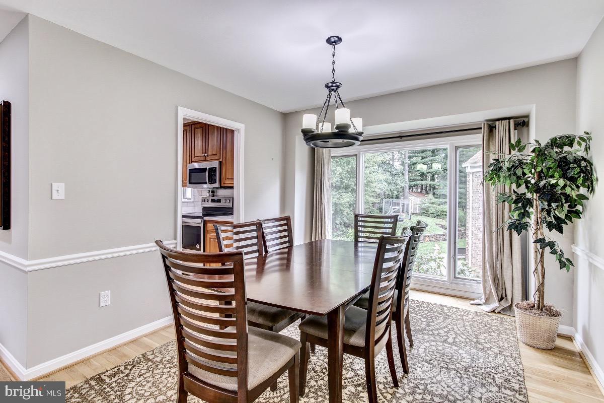 1380 Kimblewick Road Potomac, MD 20854 - Photo 7 of 31 Separate dining room with wood floors!