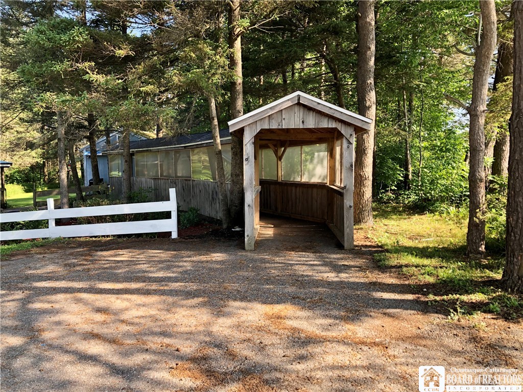 6031 Johnson Road Charlotte, NY 14782 - Photo 4 of 46