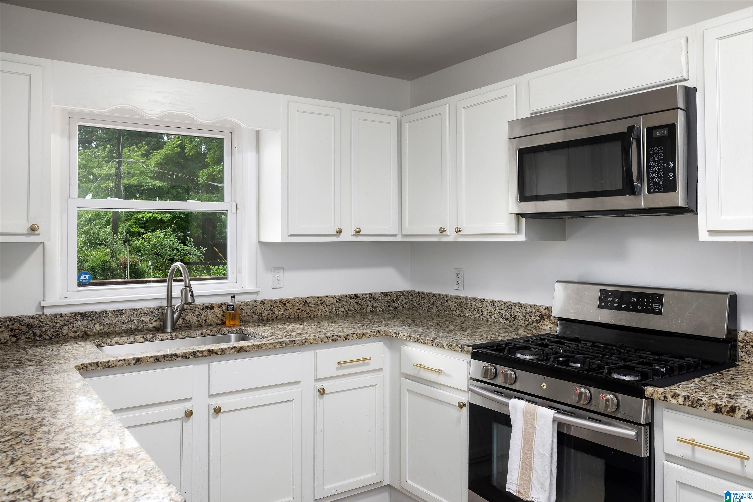 133 Oxmoor Road Birmingham, AL 35209 - Photo 13 of 29
