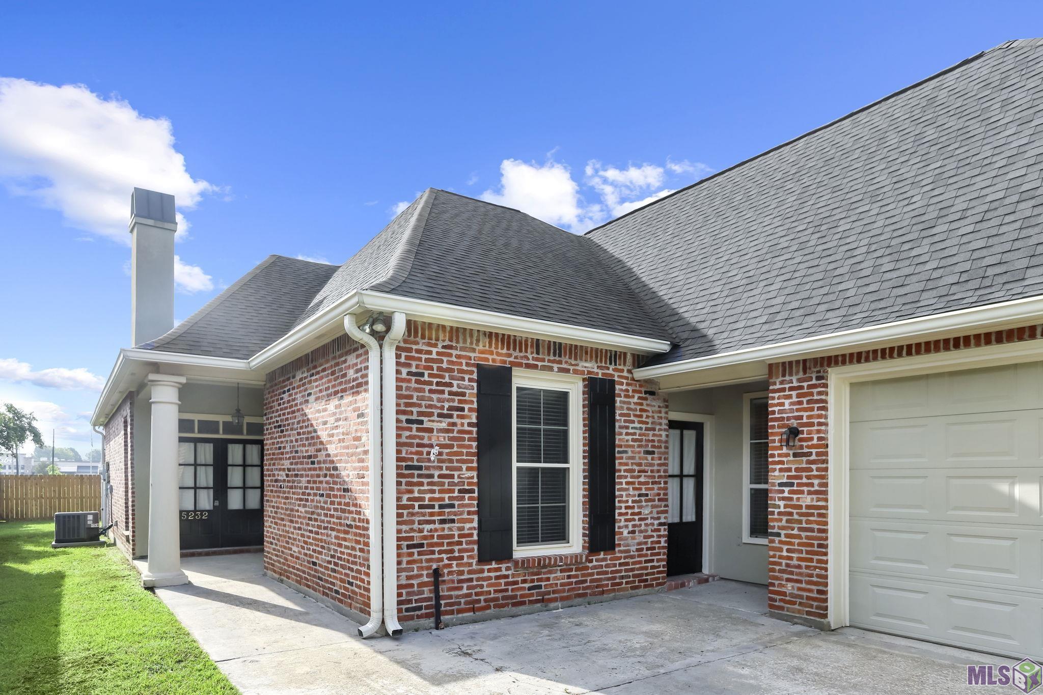 5232 Heidis Place Baton Rouge, LA 70817 - Photo 1 of 17 Gallery Image 1