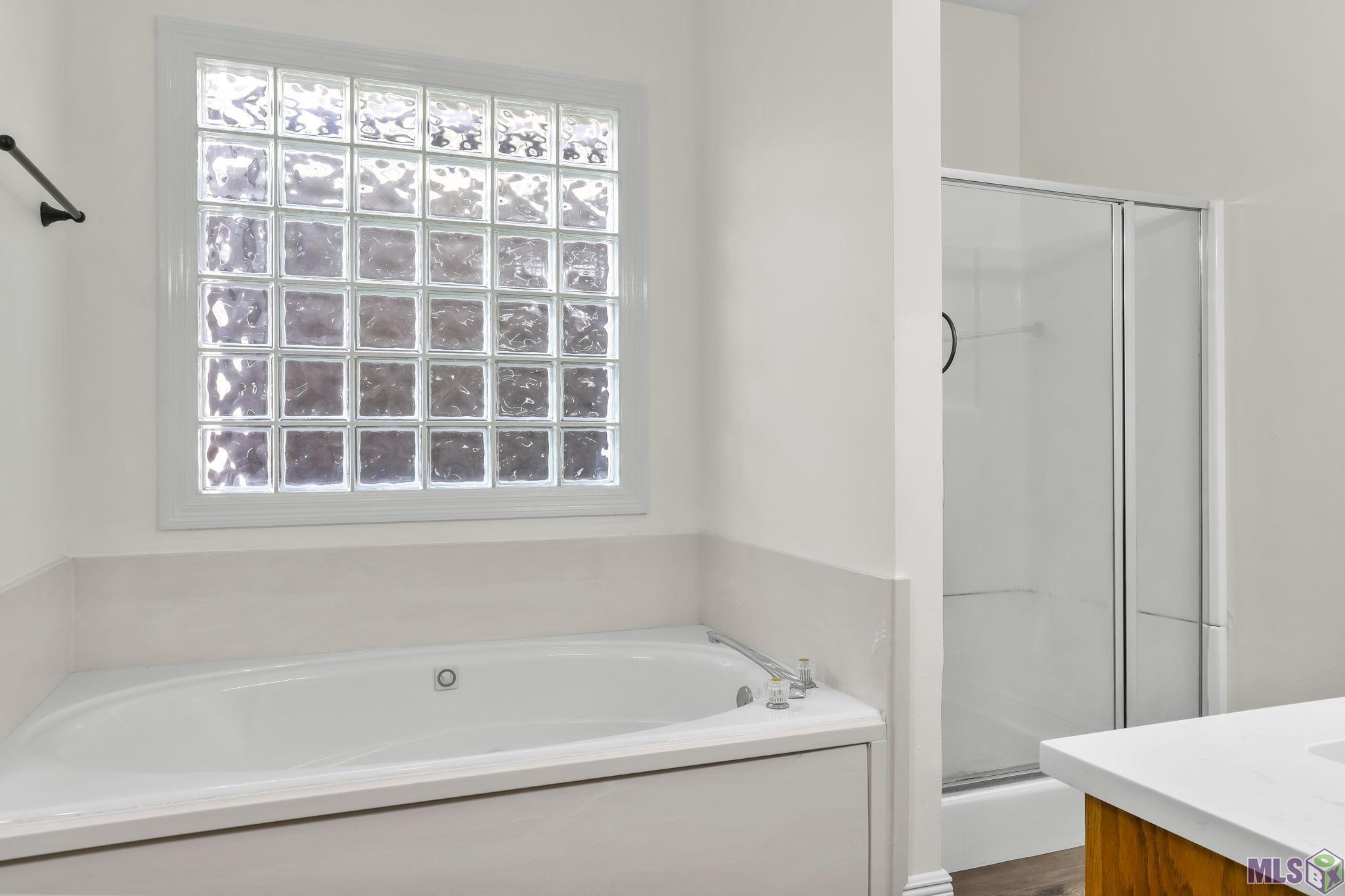 5232 Heidis Place Baton Rouge, LA 70817 - Photo 12 of 17 Gallery Image 12