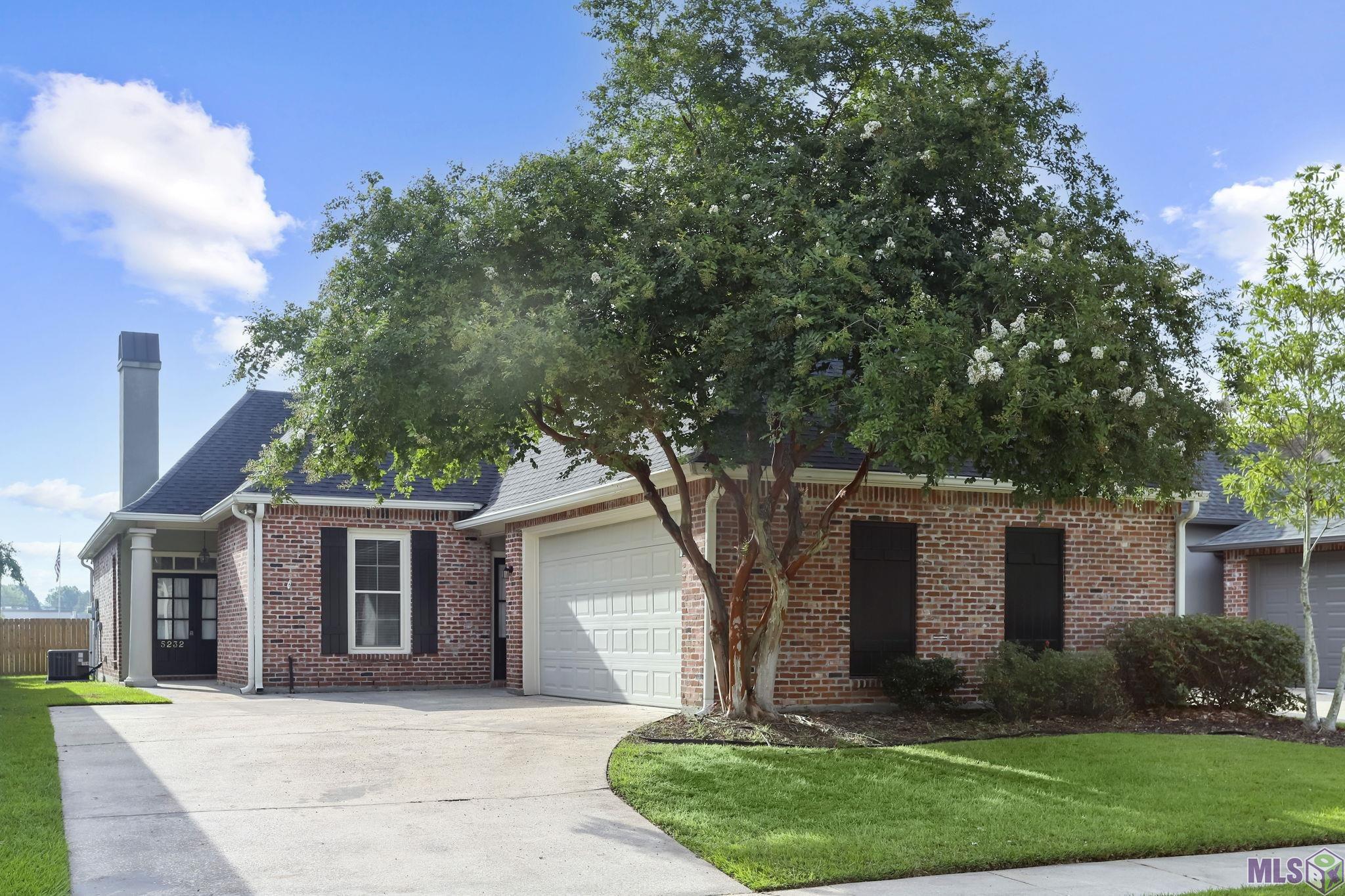 5232 Heidis Place Baton Rouge, LA 70817 - Photo 2 of 17 Gallery Image 2