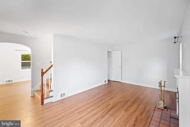 $825,000 | 1008 North Roosevelt Street, Arlington, VA 22205