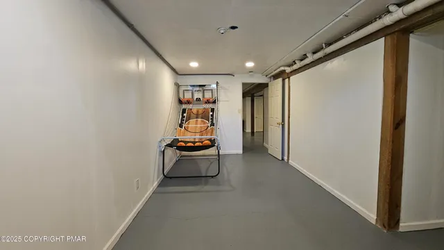 $650,000 | 421 Fitzgerald Place, Tobyhanna, PA 18466