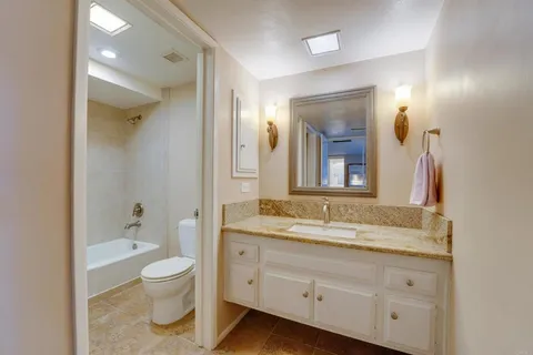 $625,000 | 4900 Rosehedge Drive, Unit 208, La Mesa, CA 91942