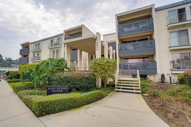$645,000 | 4900 Rosehedge Drive, Unit 208, La Mesa, CA 91942