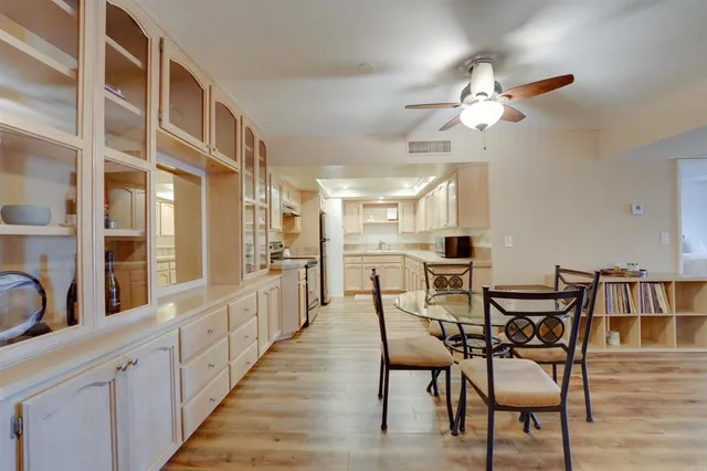 $645,000 | 4900 Rosehedge Drive, Unit 208, La Mesa, CA 91942