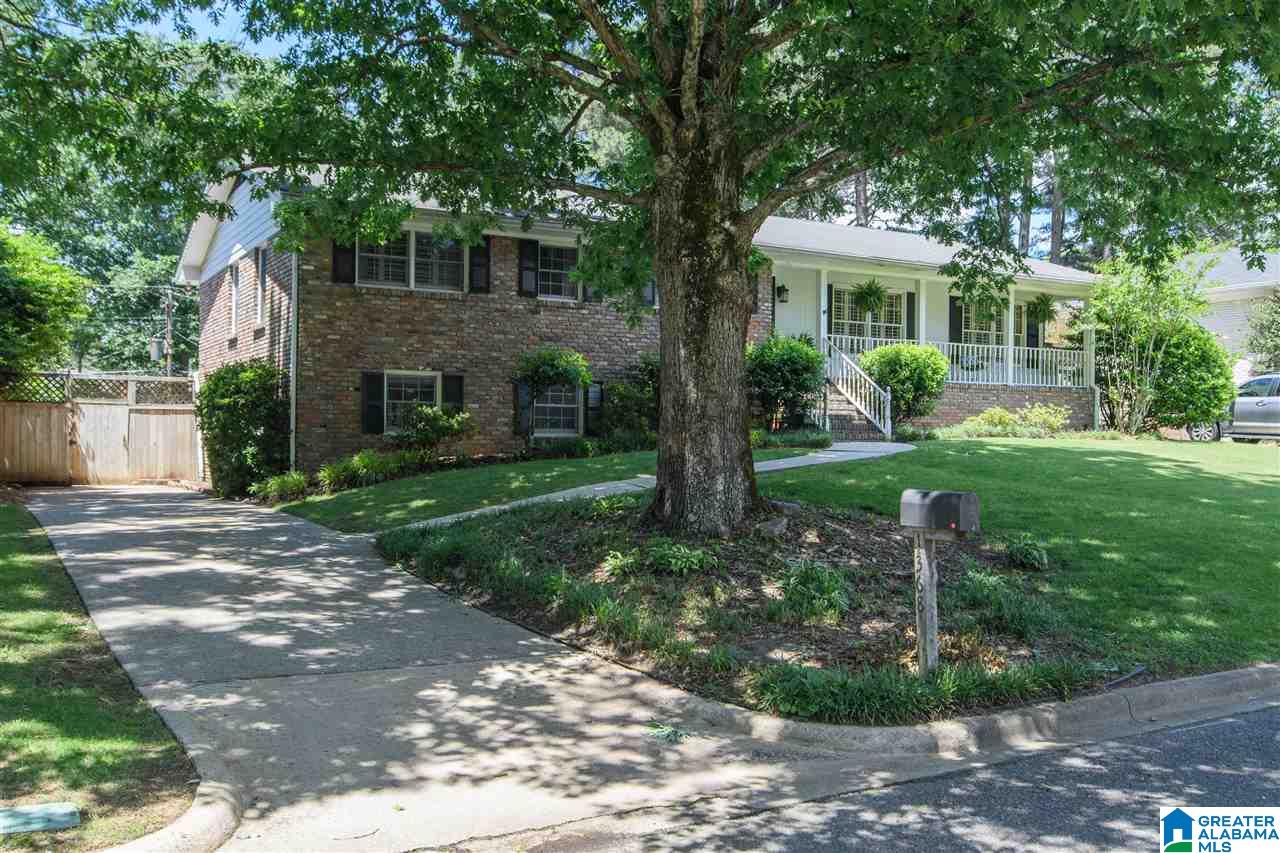 1368 Swallow Lane Birmingham, AL 35213 - Photo 2 of 50