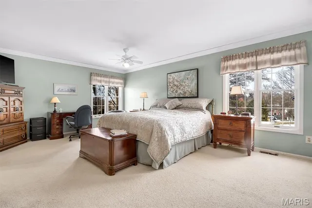 $975,000 | 231 Pennington Lane, Clarkson Valley, MO 63005