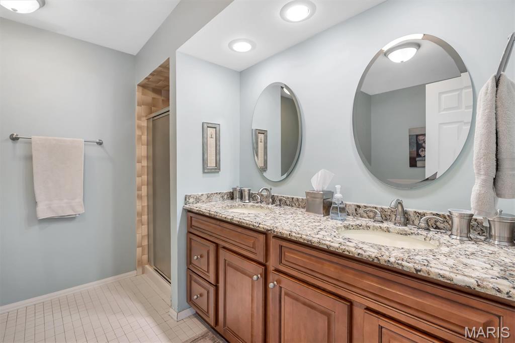 231 Pennington Lane Clarkson Valley, MO 63005 - Photo 15 of 36