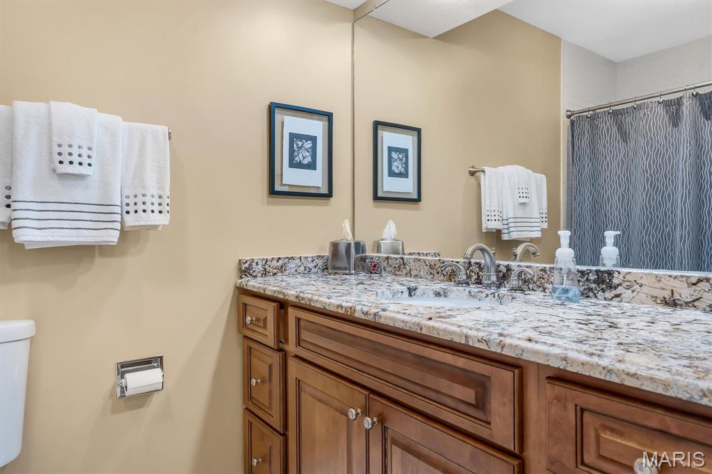 231 Pennington Lane Clarkson Valley, MO 63005 - Photo 19 of 36