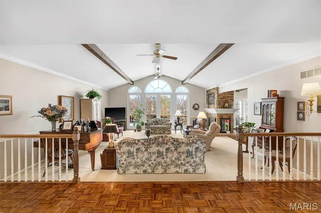 $975,000 | 231 Pennington Lane, Clarkson Valley, MO 63005