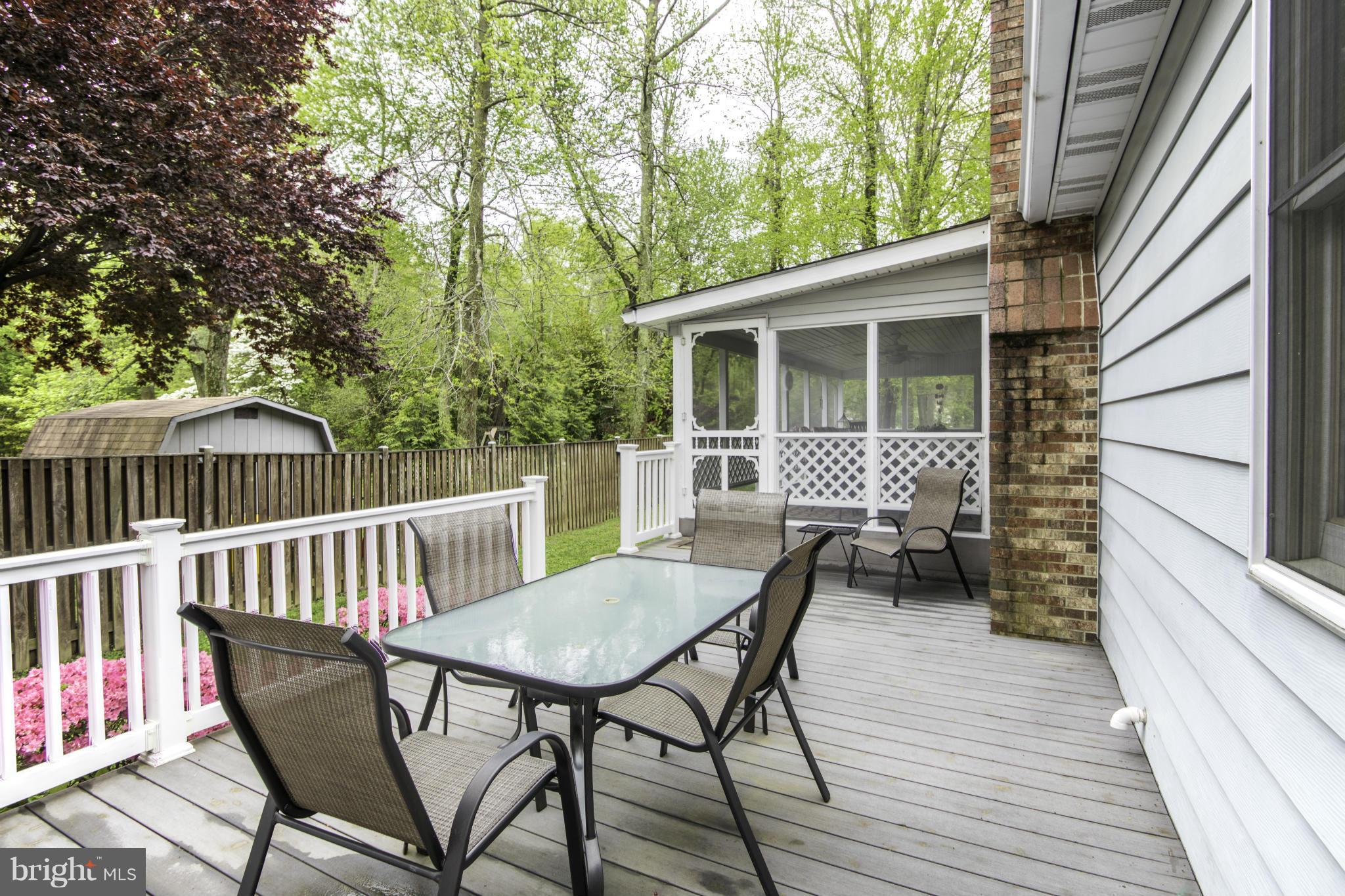 8235 Ventnor Road Pasadena, MD 21122 - Photo 26 of 30 20 x 12 Trex deck