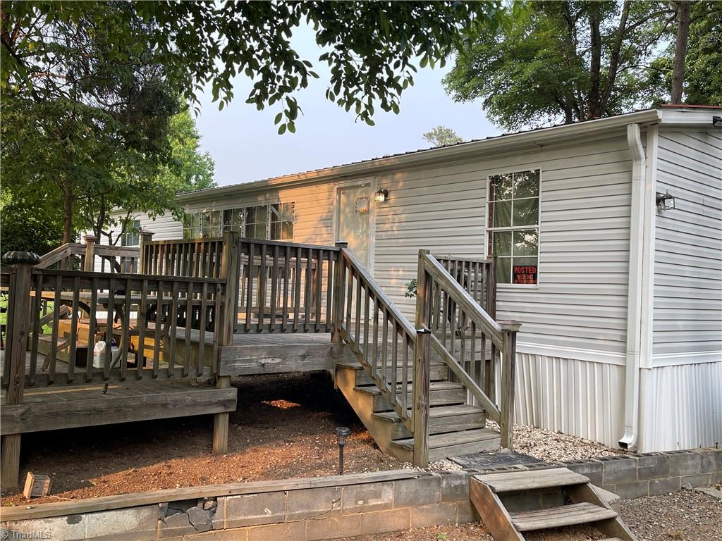 1834 Light Road Thomasville, NC 27360 - Photo 4 of 9