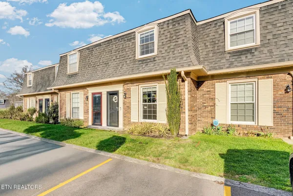 $214,900 | 1010 Country Club Road, Unit I4, Cookeville, TN 38501