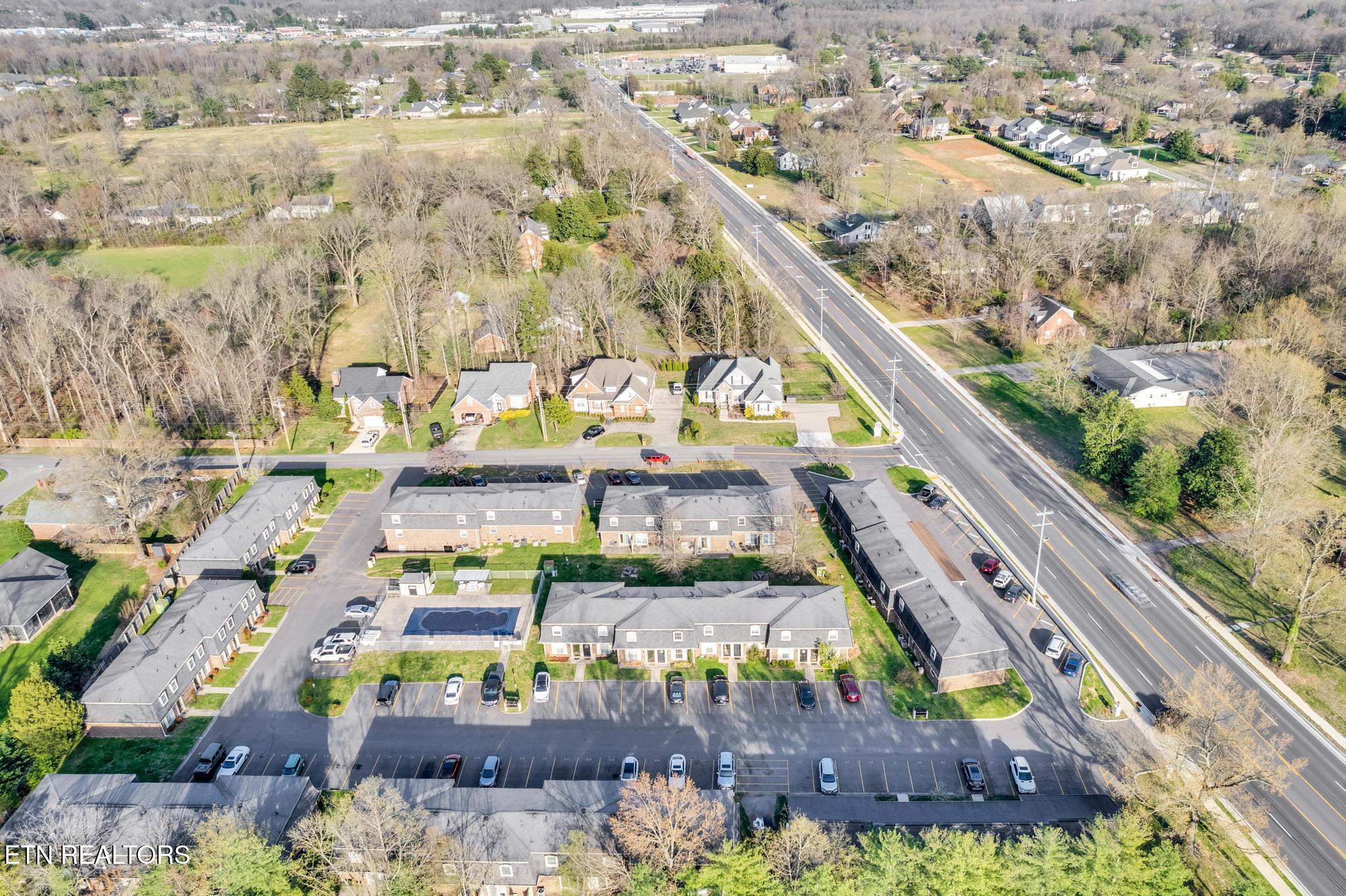 1010 Country Club Road, Unit I4 Cookeville, TN 38501 - Photo 19 of 25 1010 Country Club I4-2
