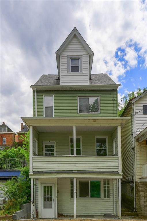 19 Shaw Avenue McKees Rocks, PA 15136 - Photo 1 of 27