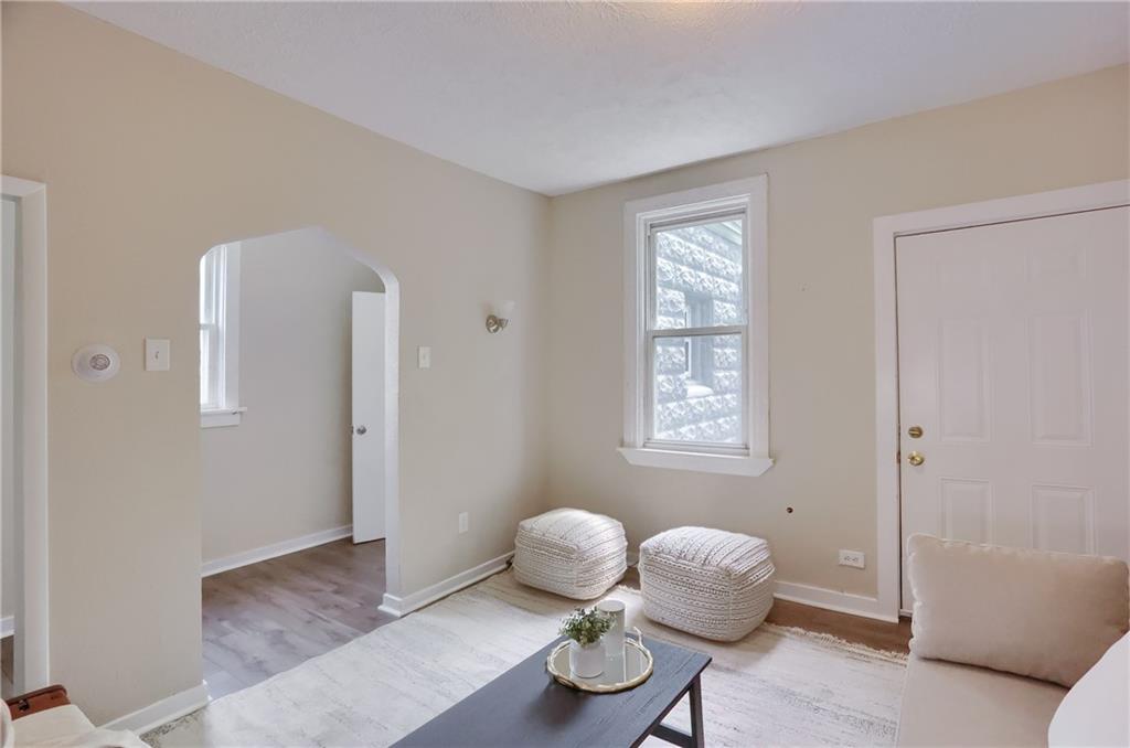 19 Shaw Avenue McKees Rocks, PA 15136 - Photo 10 of 27