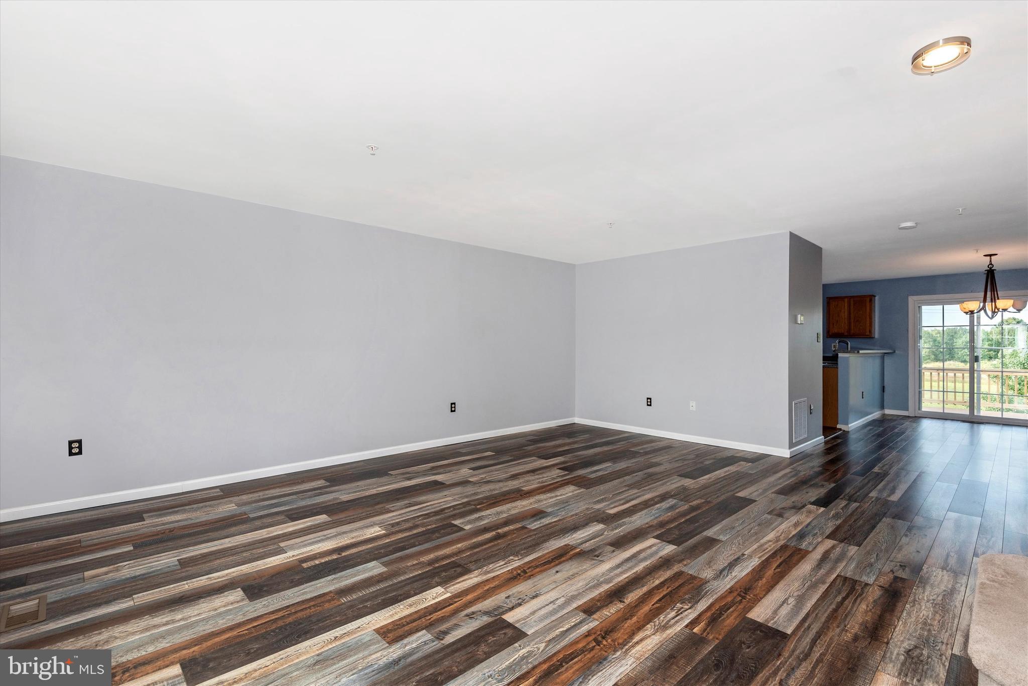 5503 Oberlin Place Frederick, MD 21703 - Photo 7 of 40