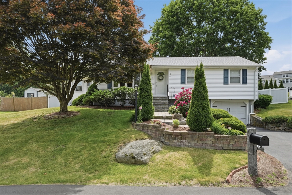 12 Edgewood Road Milford, MA 01757 - Photo 3 of 41