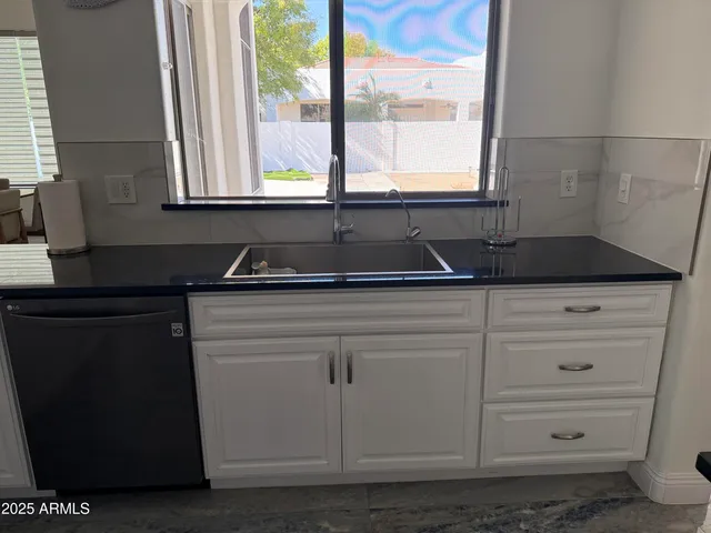 $4,800 | 2200 West Marlin Drive, Chandler, AZ 85286