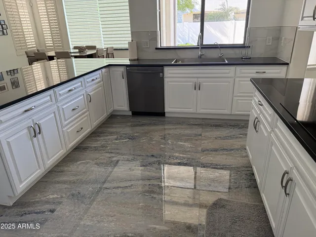 $4,800 | 2200 West Marlin Drive, Chandler, AZ 85286