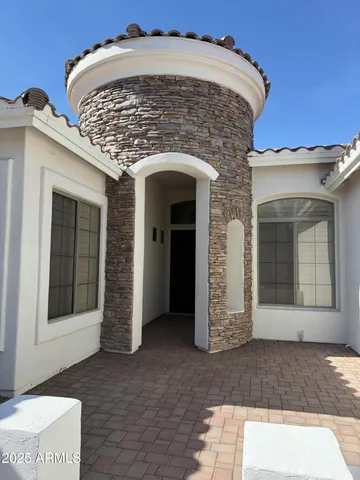 $4,800 | 2200 West Marlin Drive, Chandler, AZ 85286