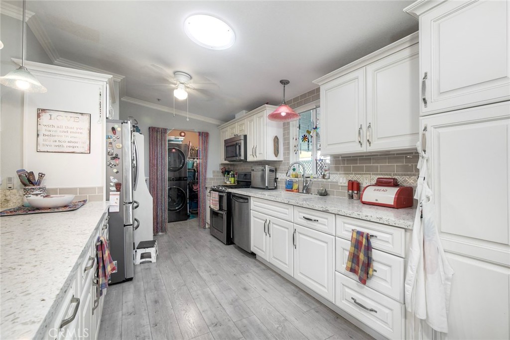 3909 Reche Road, Unit 125 Fallbrook, CA 92028 - Photo 11 of 58