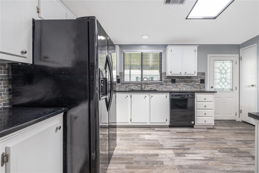 209 Schooner Avenue Edgewater, FL 32141 - Photo 22 of 52