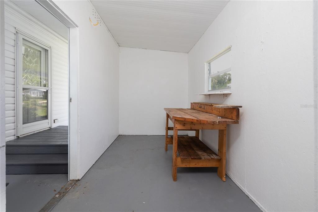 209 Schooner Avenue Edgewater, FL 32141 - Photo 7 of 52