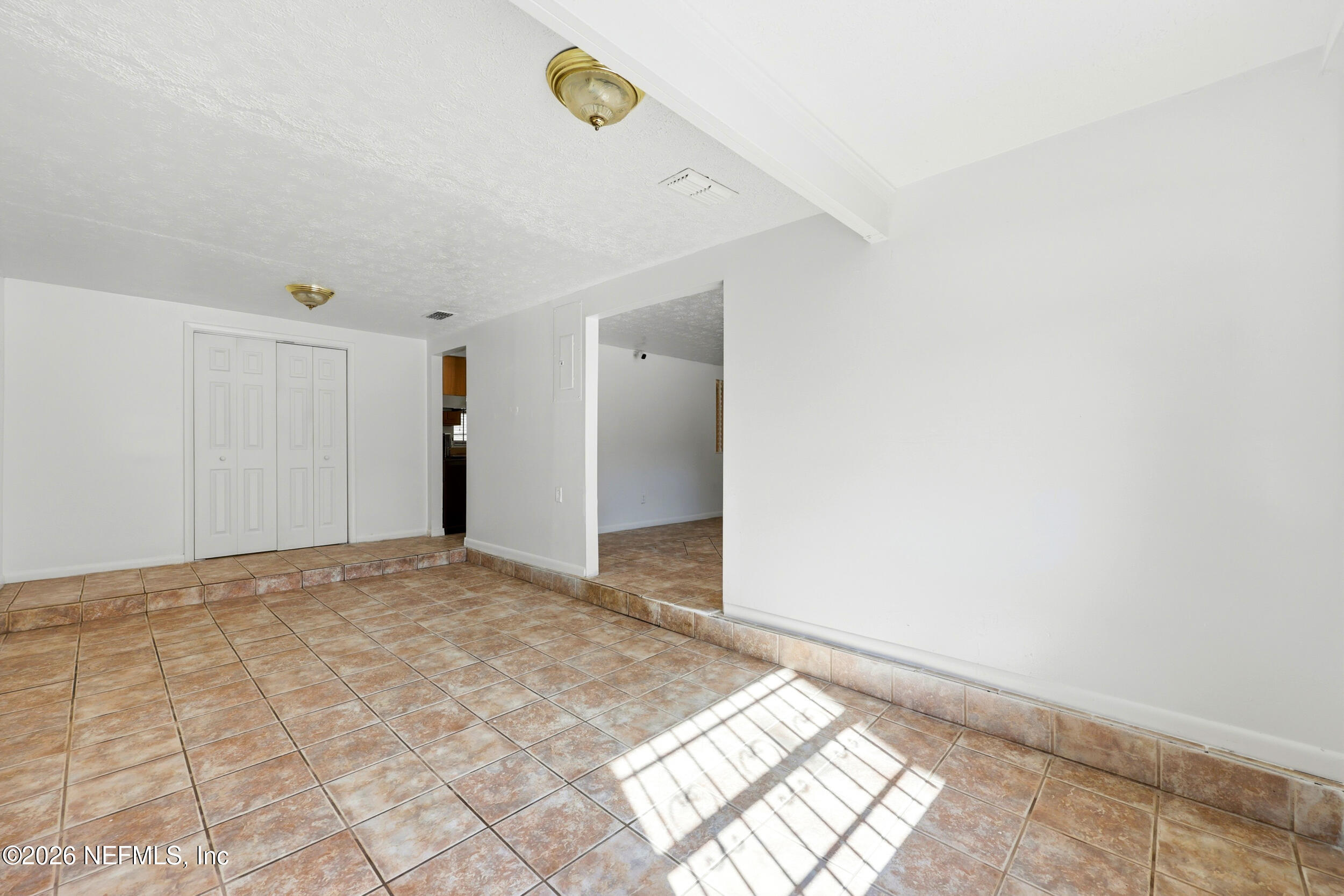 5319 Arrowsmith Road Jacksonville, FL 32208 - Photo 17 of 31 18_17 - interior