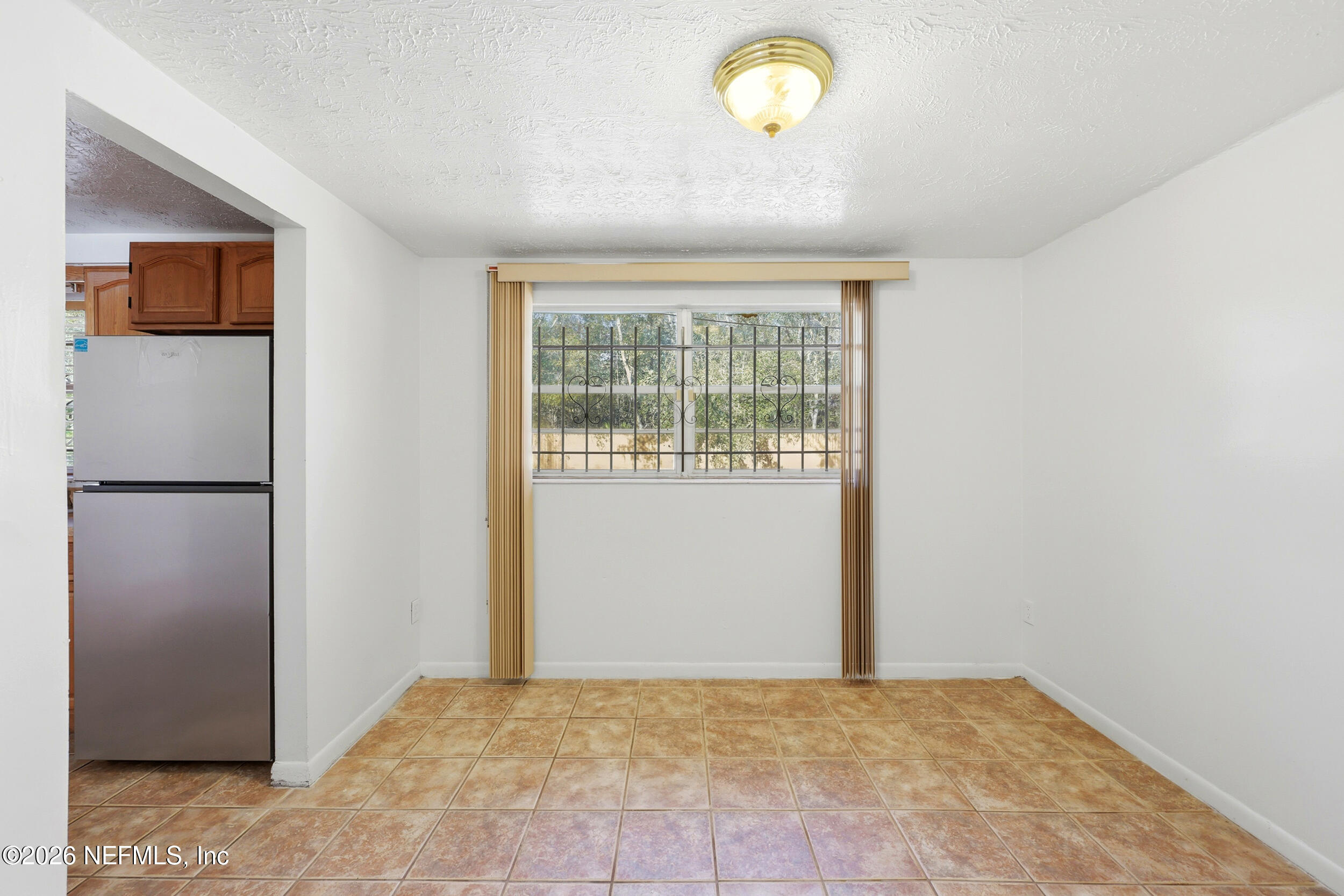 5319 Arrowsmith Road Jacksonville, FL 32208 - Photo 24 of 31 25_24 - interior