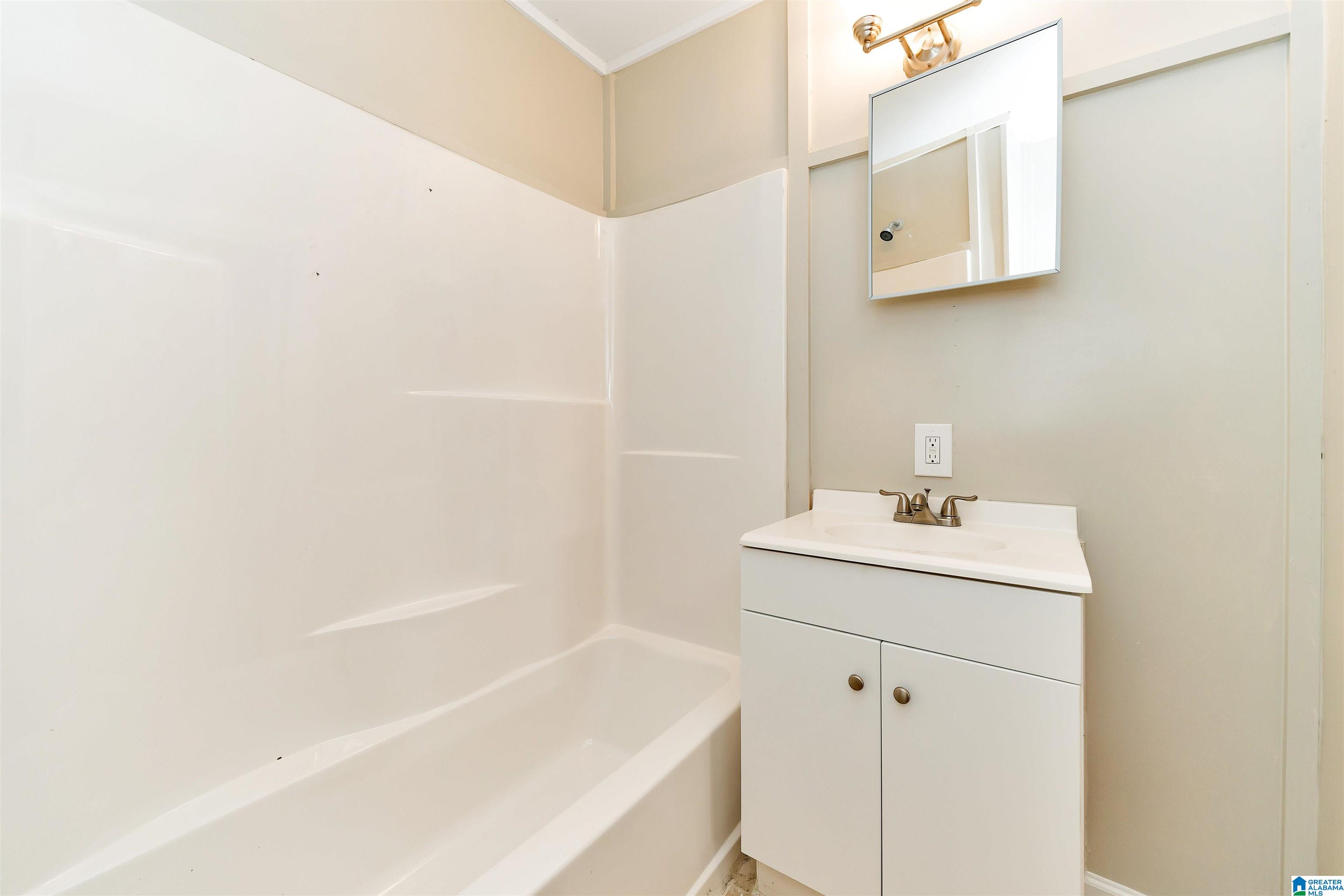 1506 Gamble Avenue Jasper, AL 35501 - Photo 13 of 25