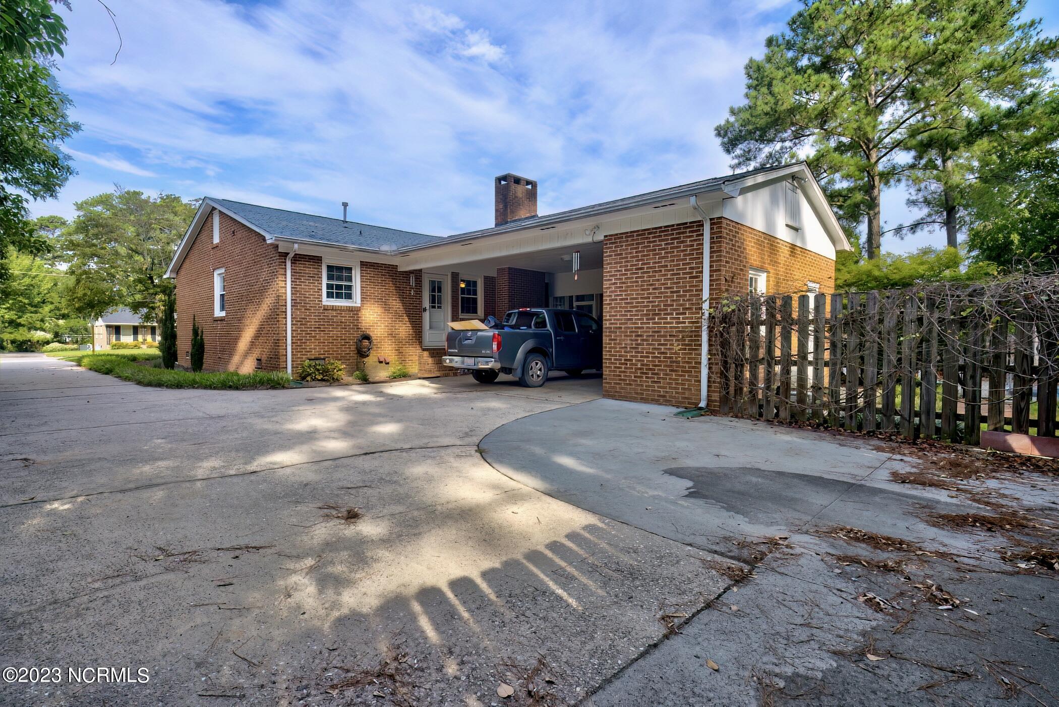 318 Lumyer Road Rockingham, NC 28379 - Photo 7 of 43 DSC09817_8_9-Edit-DeNoiseAI-low-light