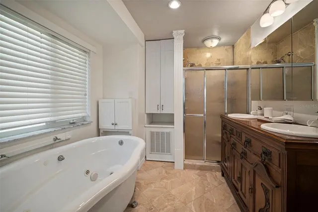 $1,750,000 | 7202 18th Avenue Northwest, Bradenton, FL 34209