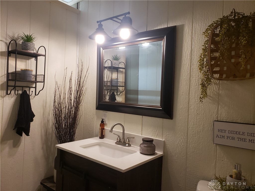 4790 Grubbs-Rex Road Arcanum, OH 45304 - Photo 36 of 41 Party Barn Bathroom