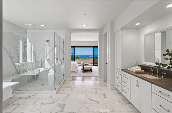 $29,950,000 | 25 Spinnaker, Newport Coast, CA 92657
