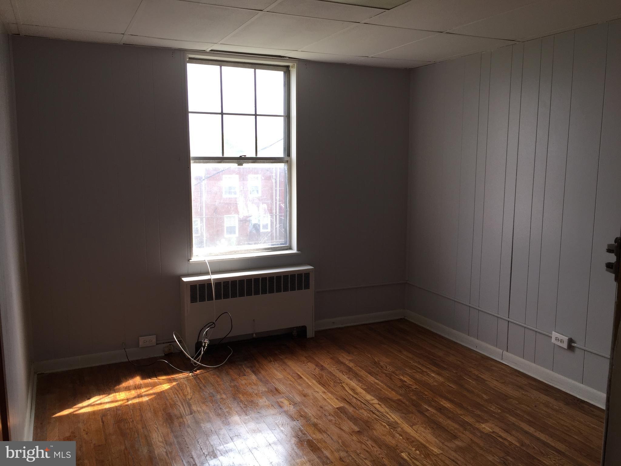 3515 Juneway Baltimore, MD 21213 - Photo 14 of 25 Gallery Image 14