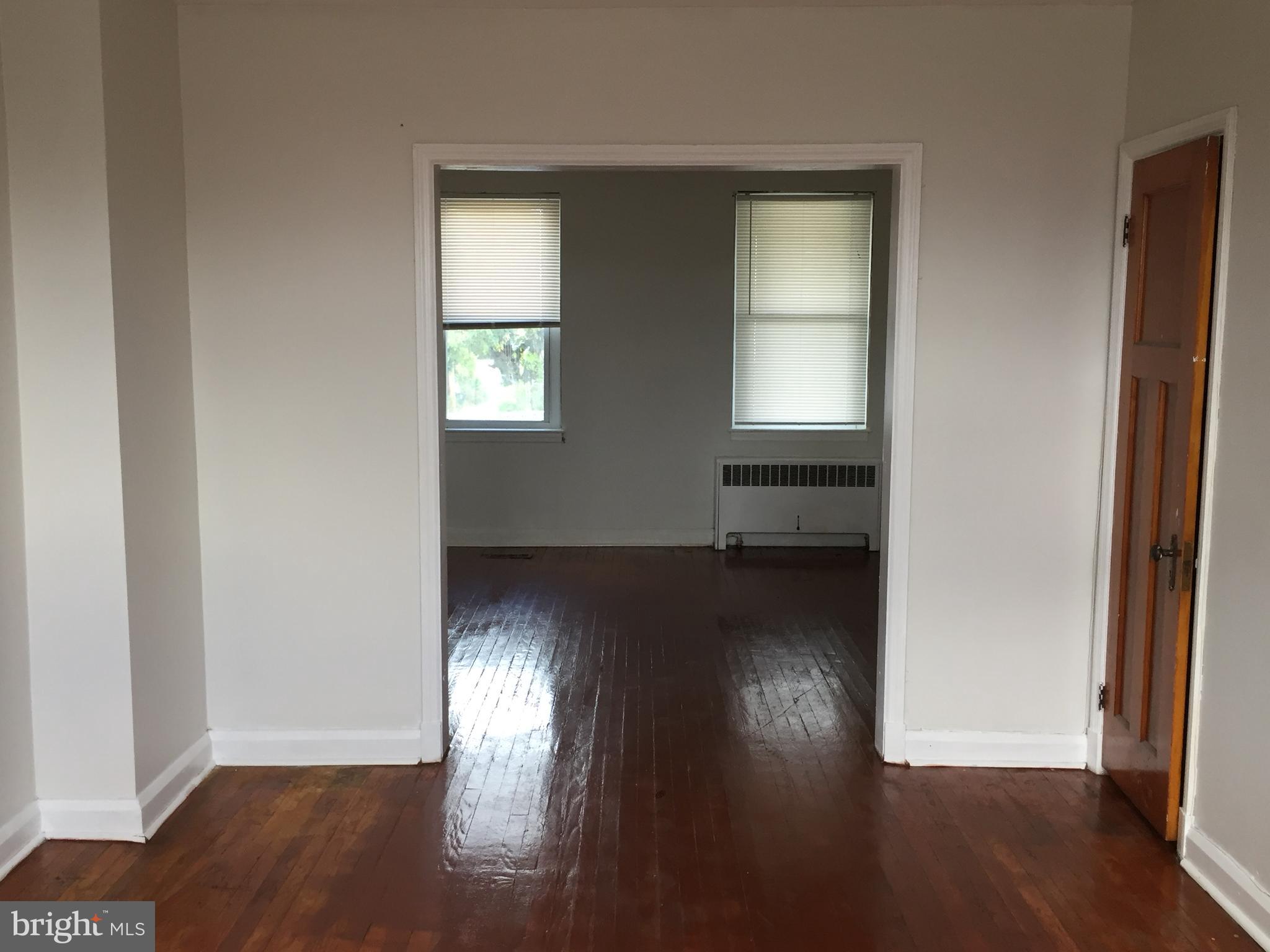 3515 Juneway Baltimore, MD 21213 - Photo 4 of 25 Gallery Image 4