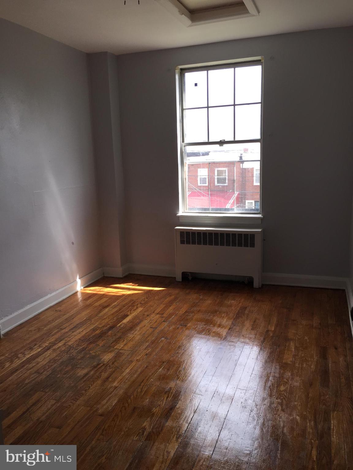 3515 Juneway Baltimore, MD 21213 - Photo 6 of 25 Gallery Image 6