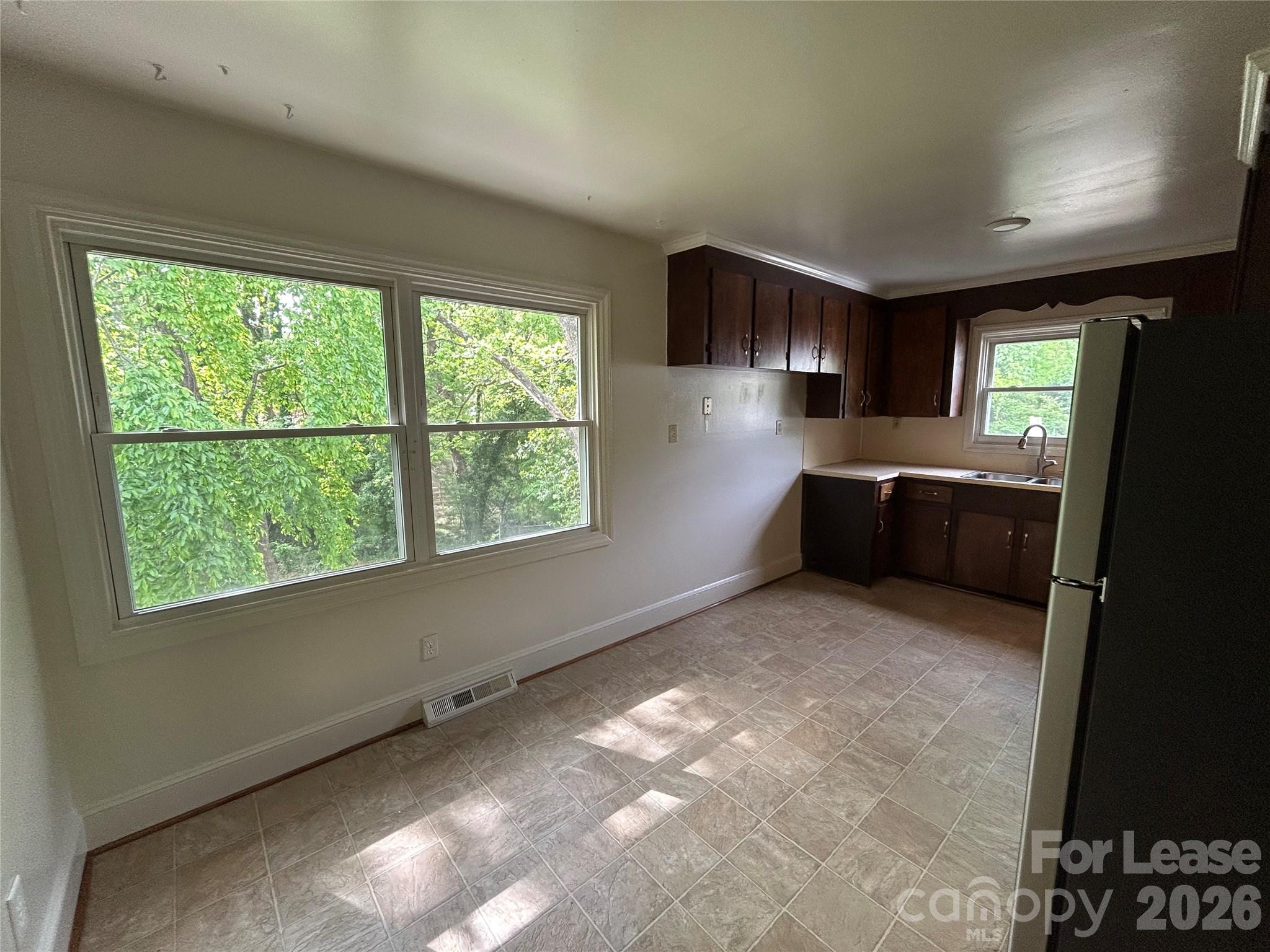 1601 Burnley Road Charlotte, NC 28210 - Photo 14 of 37