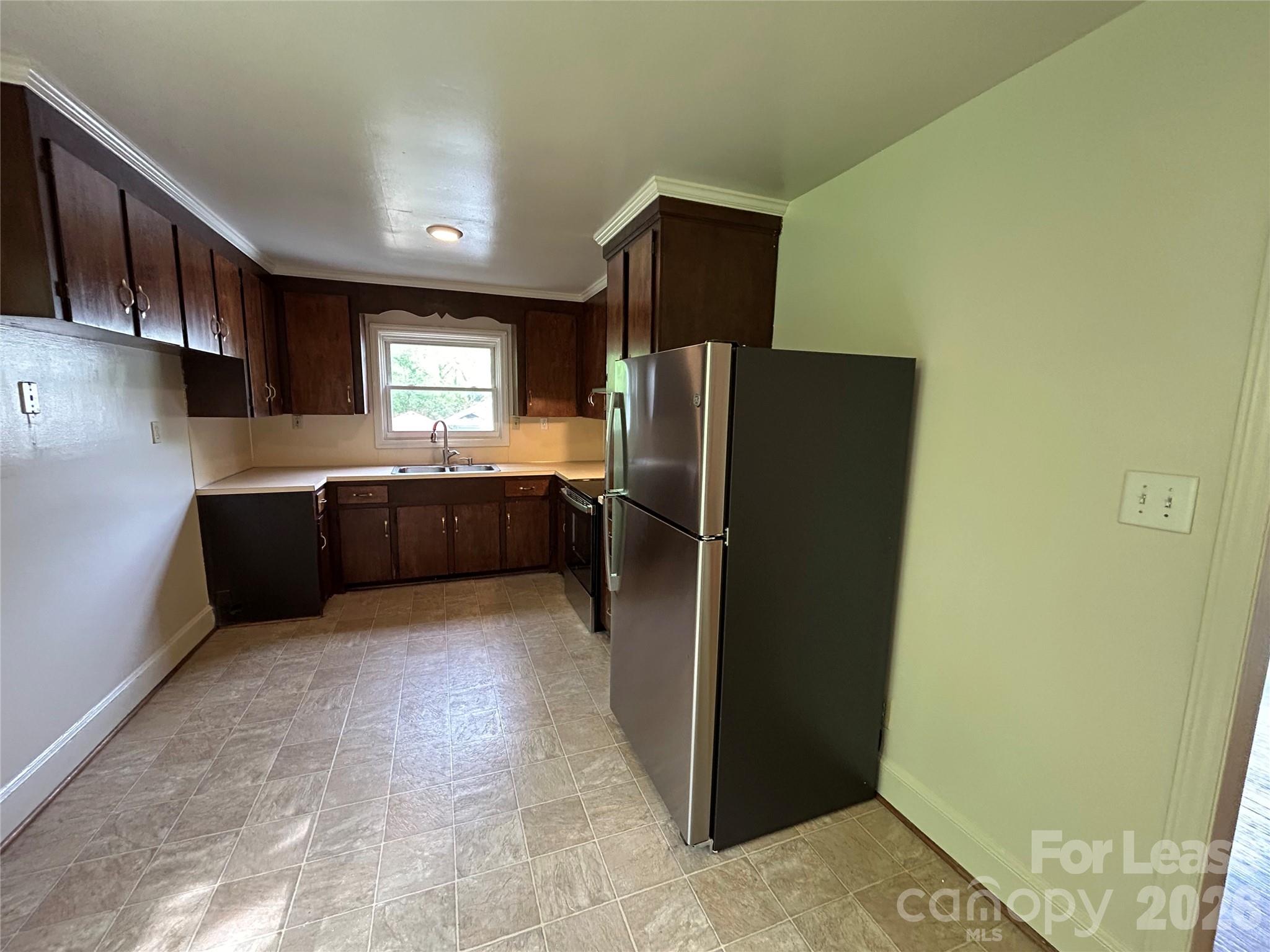 1601 Burnley Road Charlotte, NC 28210 - Photo 15 of 37