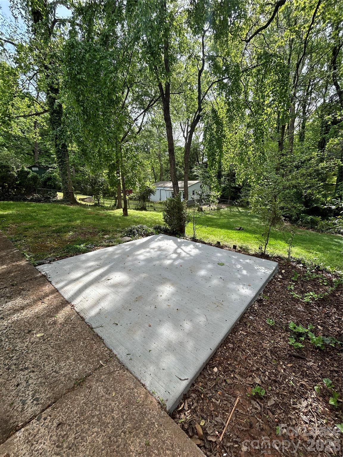 1601 Burnley Road Charlotte, NC 28210 - Photo 6 of 37