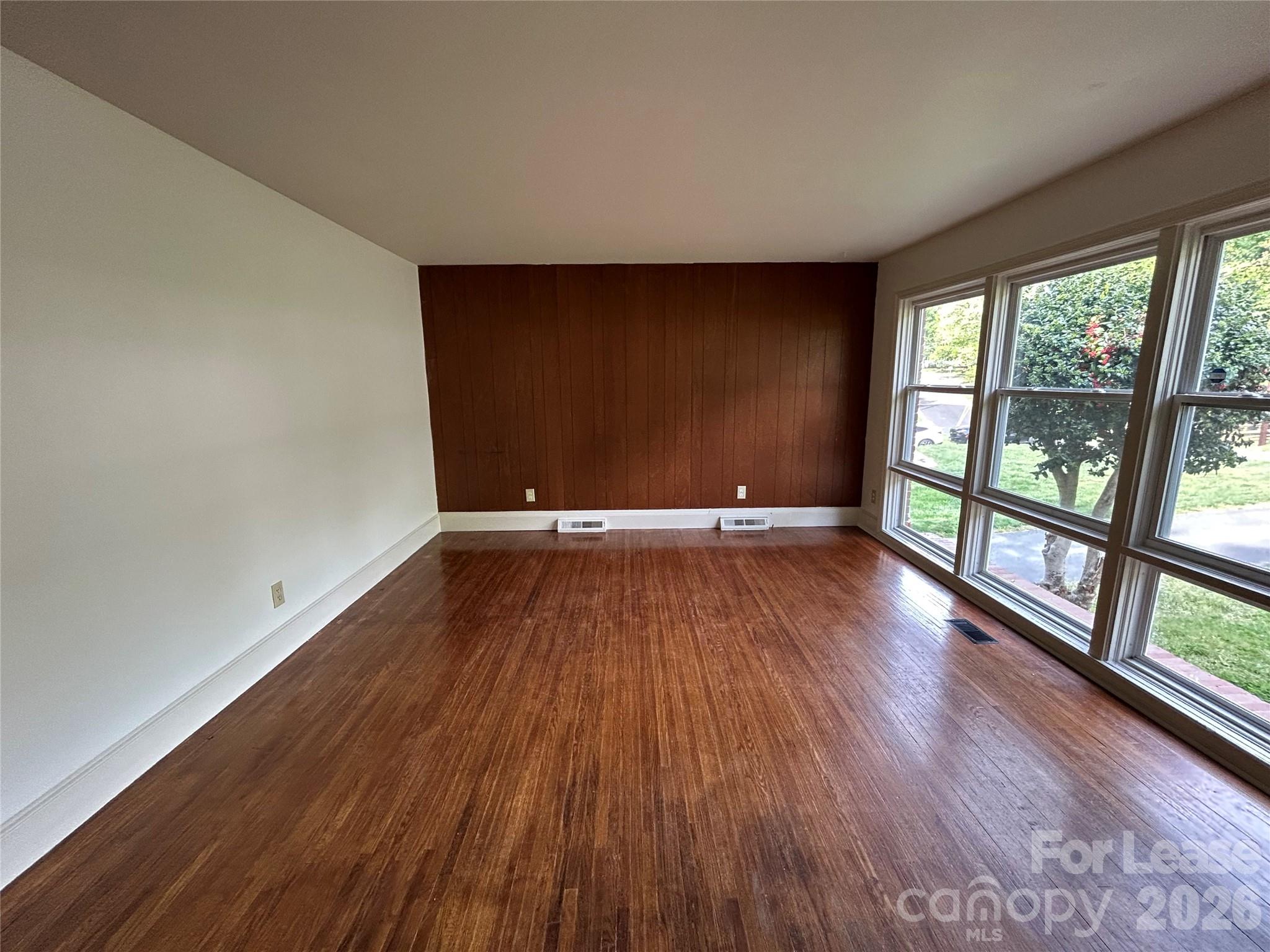 1601 Burnley Road Charlotte, NC 28210 - Photo 9 of 37