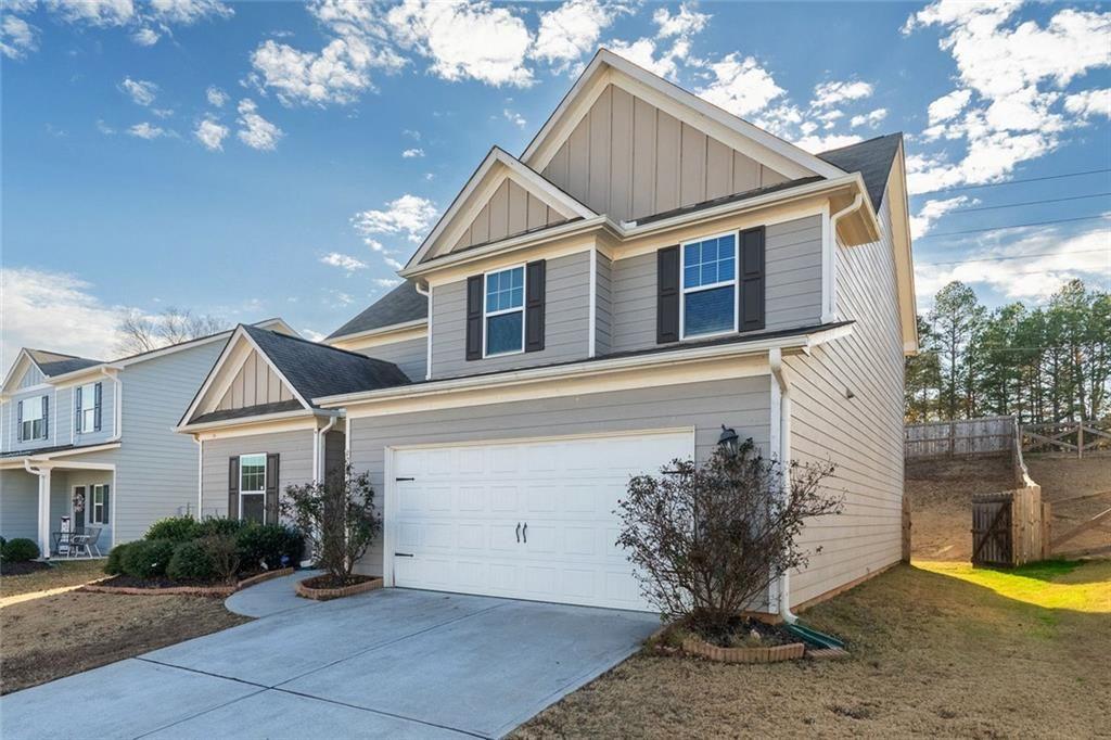 735 Walnut Creek Circle Pendergrass, GA 30567 - Photo 3 of 29 a view of a house with a yard
