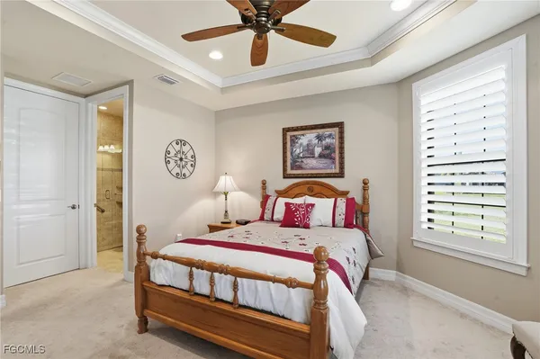 $880,000 | 11745 Bowes Circle, Fort Myers, FL 33913